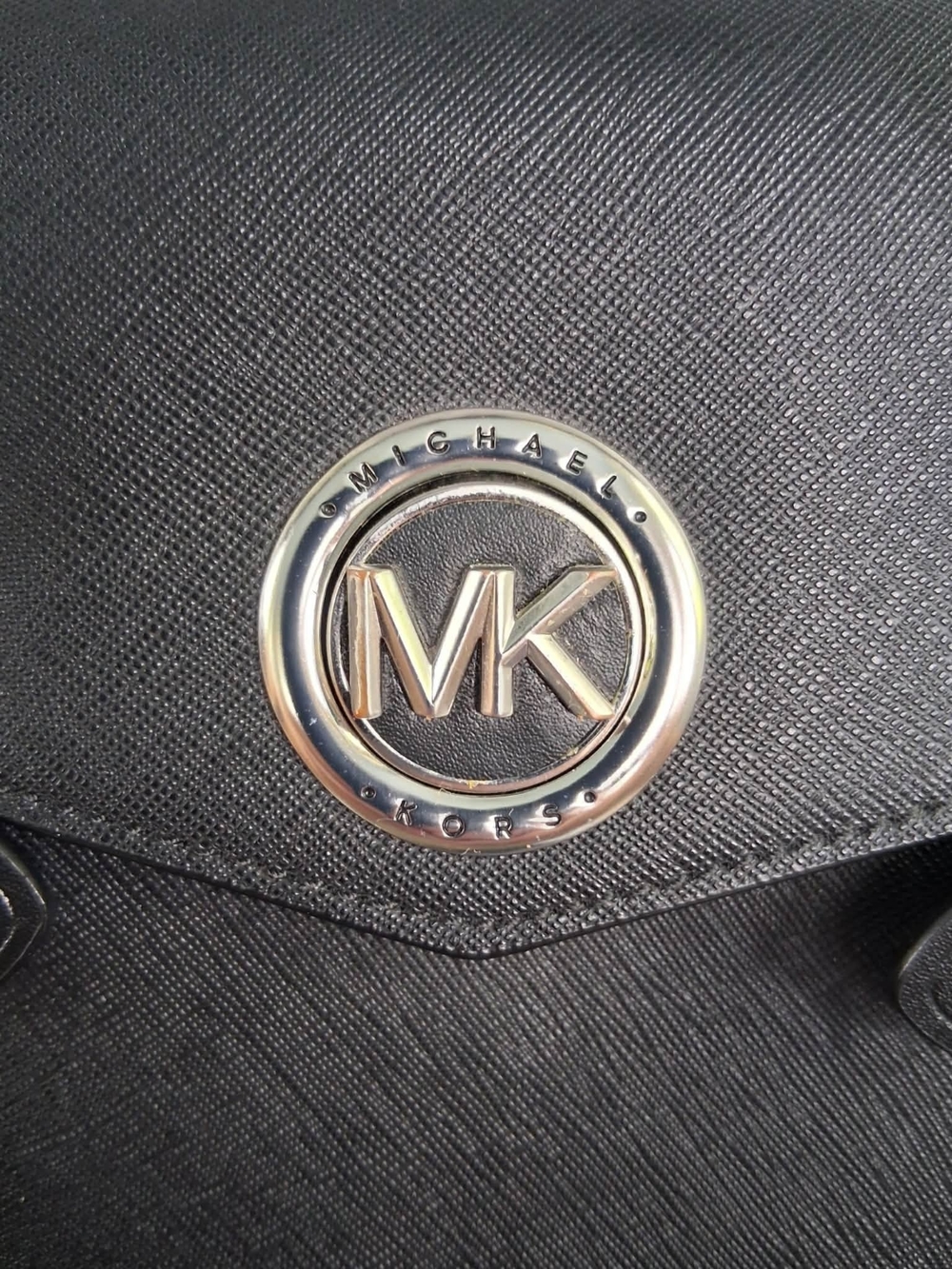 Michael Kors Carmen Medium Belted Satchel Black - Picture 7 of 9